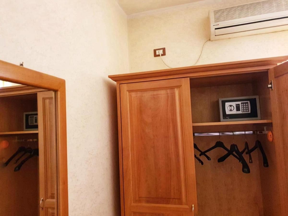 Hotel Ristorante L'Avvenire Джиццерія Екстер'єр фото