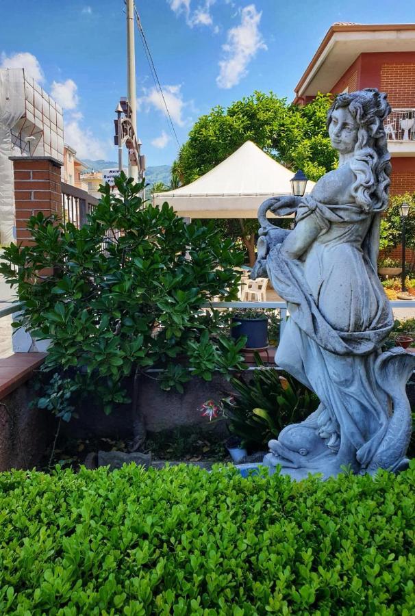 Hotel Ristorante L'Avvenire Джиццерія Екстер'єр фото
